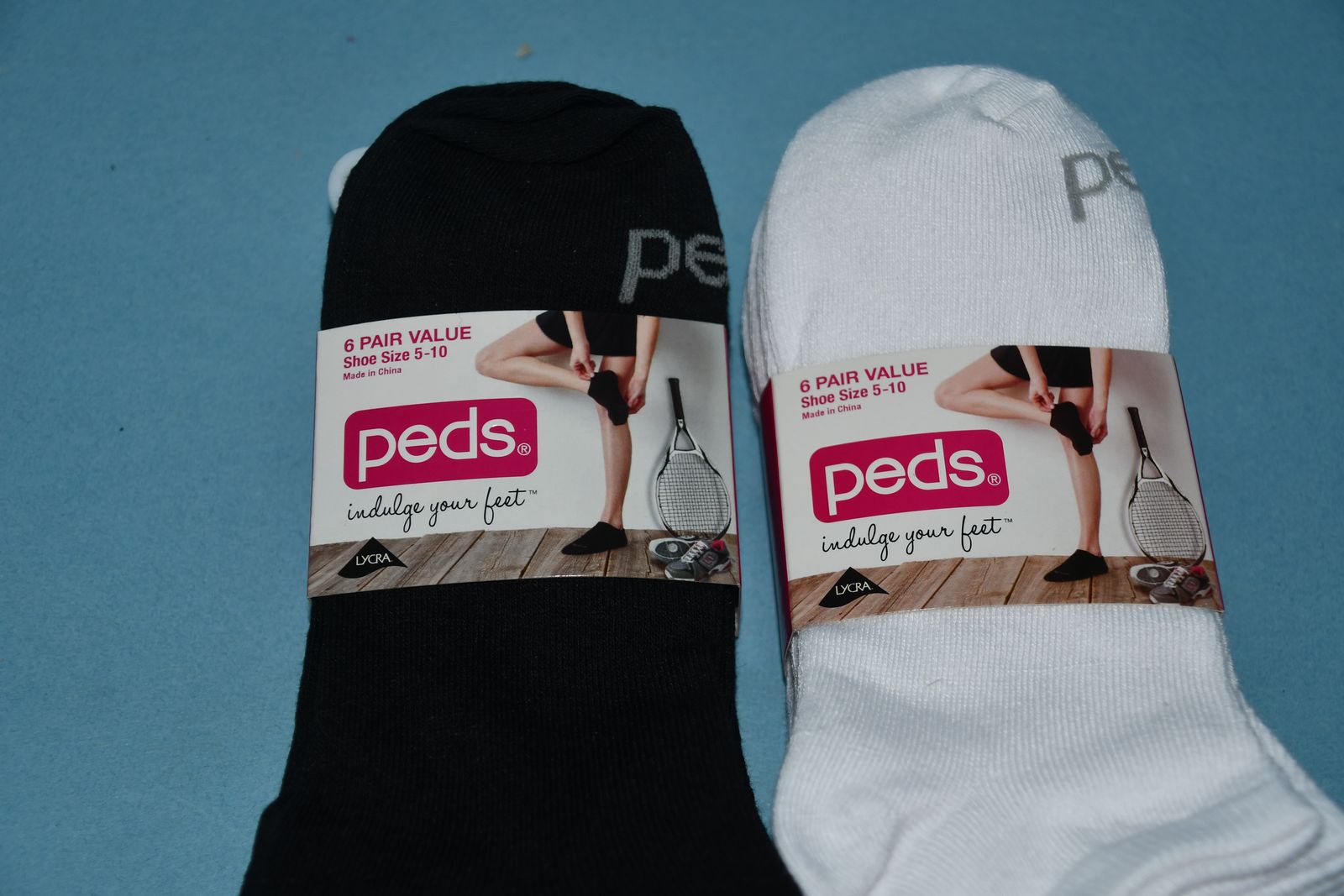 12 NEW PAIRS "PEDS" WOMENS SOCKS ~ SHOE SIZE 5-10 ~ WHITE & BLACK ~ ALL FOR $10
