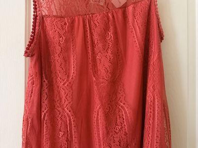 NWT Notations Coral Lace Mock Neck Sleeveless Blouse Top - Large