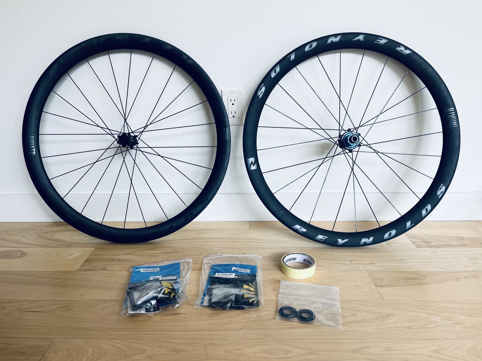 Reynolds BlackLabel ATR Expert Gravel Carbon Wheelset (Used Once!)
