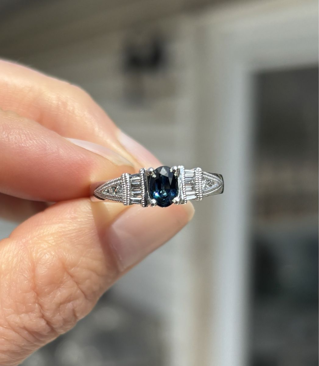 STUNNING 14k GOLD NATURAL SAPPHIRE and DIAMOND RING
