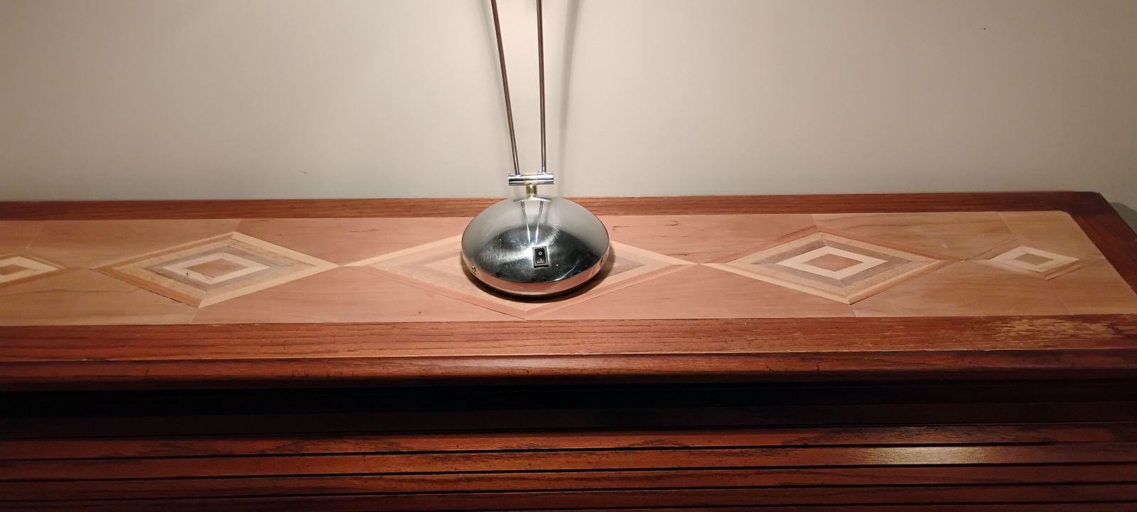Main image 4