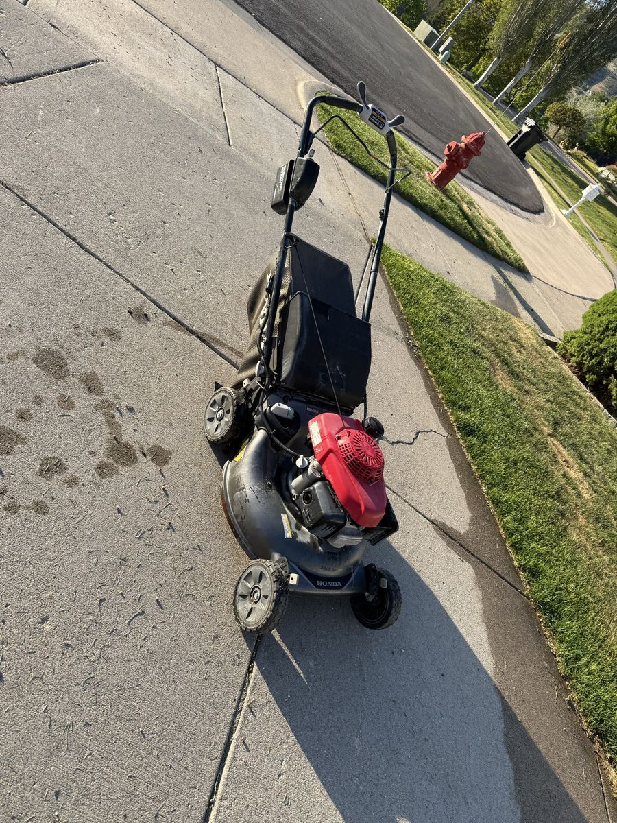 Honda lawn mower