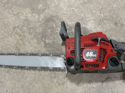 Homelite 18" Chainsaw