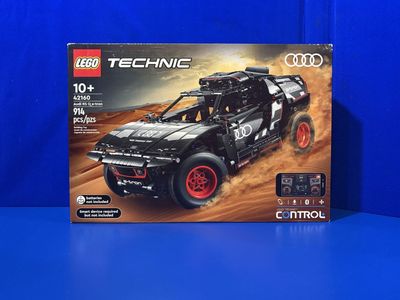 Lego Technic 42160 Audi RS Q e-tron (Retired)