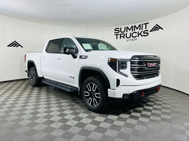 2025 GMC 1500 AT4