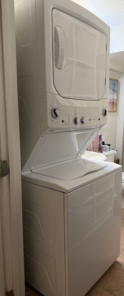 GE Spacemaker Washer/Dryer Combo $1,100-OBO