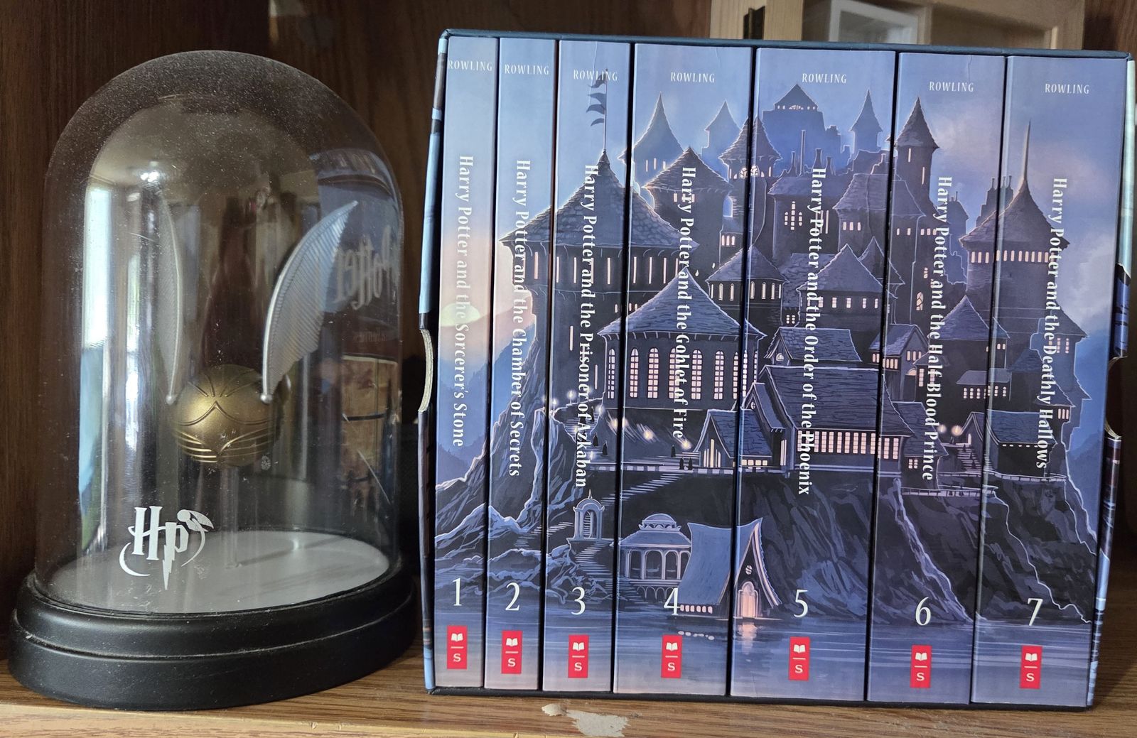 Harry Potter Box Set/with light.