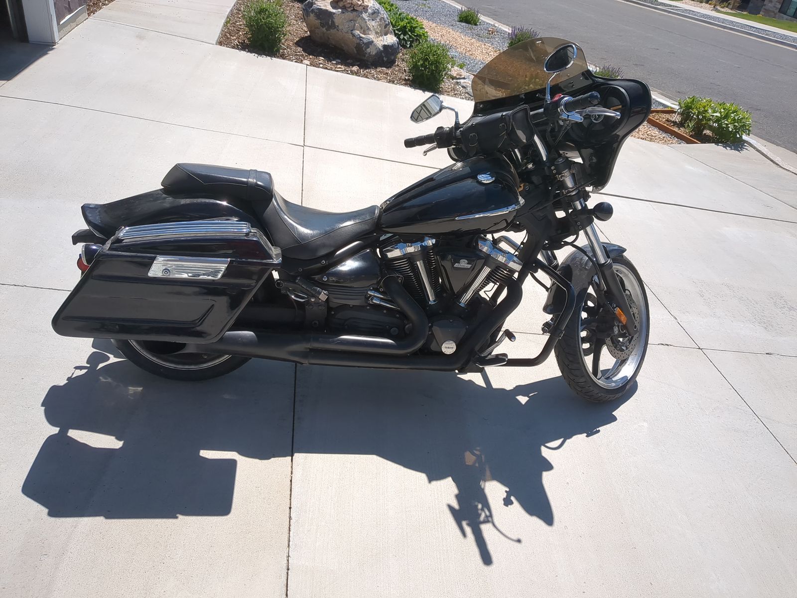 2009 Yamaha Raider Midnight
