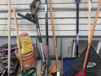 random yard tools