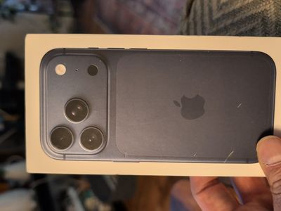 iPhone 17 Pro 256GB Blue