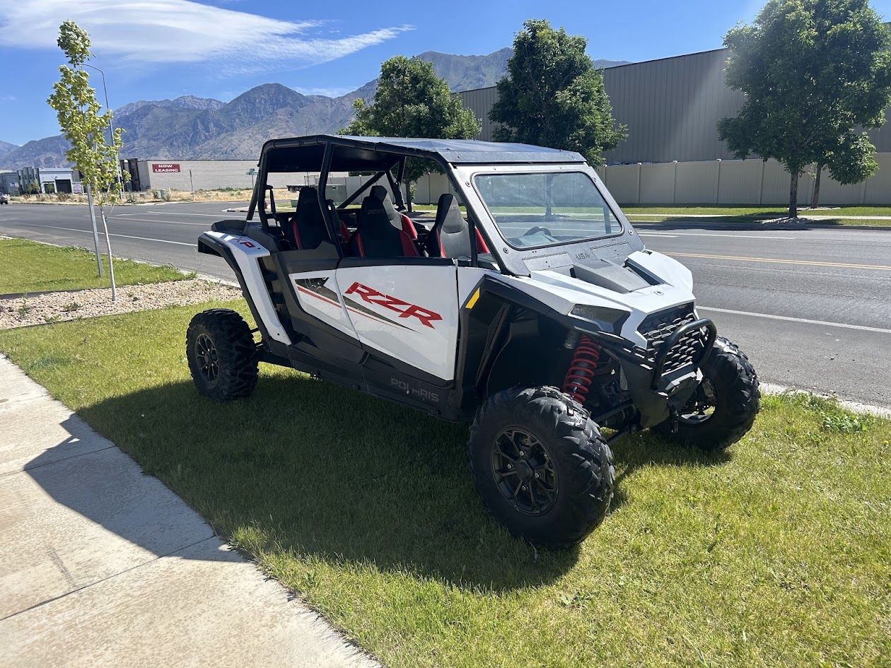 Polaris XP 4 1000 - 4-Seater UTV Rental