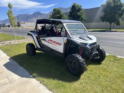 Polaris XP 4 1000 - 4-Seater UTV Rental