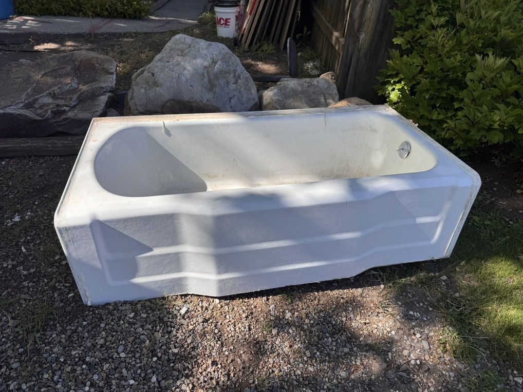 Cast Iron Tub