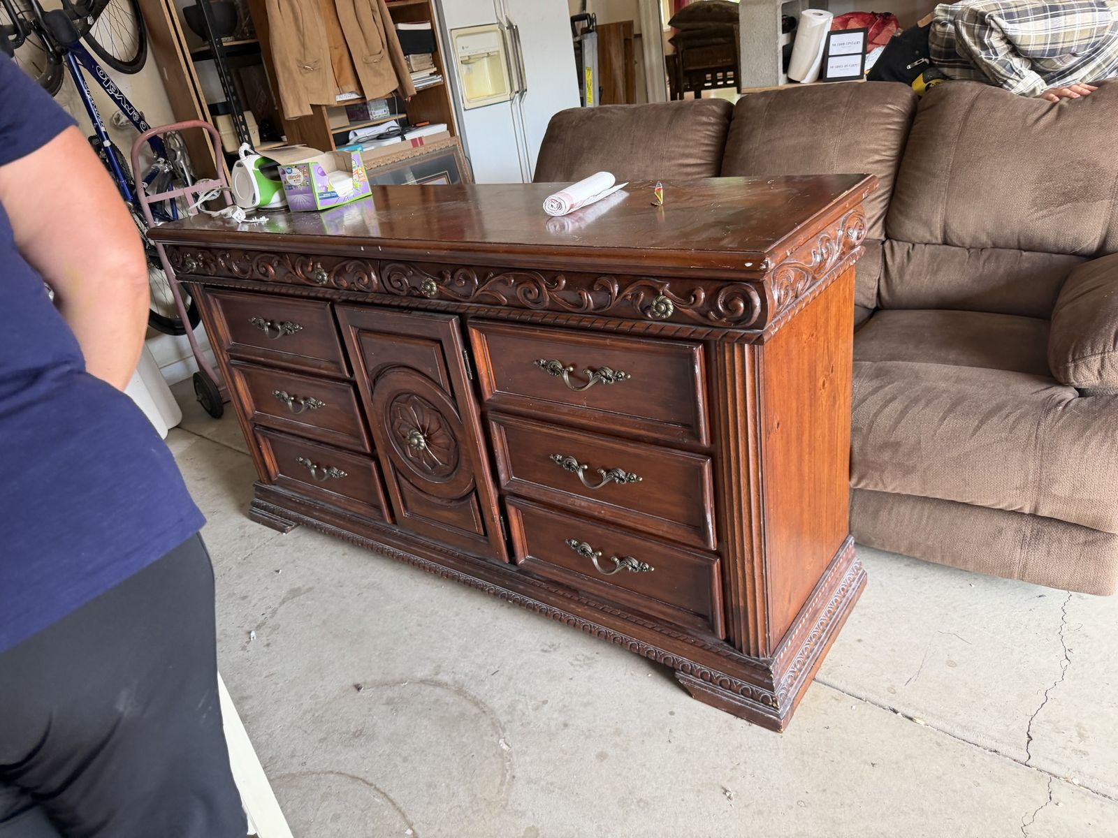 Ornate Traditional Wooden Dresser with Tri-Fold Mirror - 9 Drawers, Carved Details