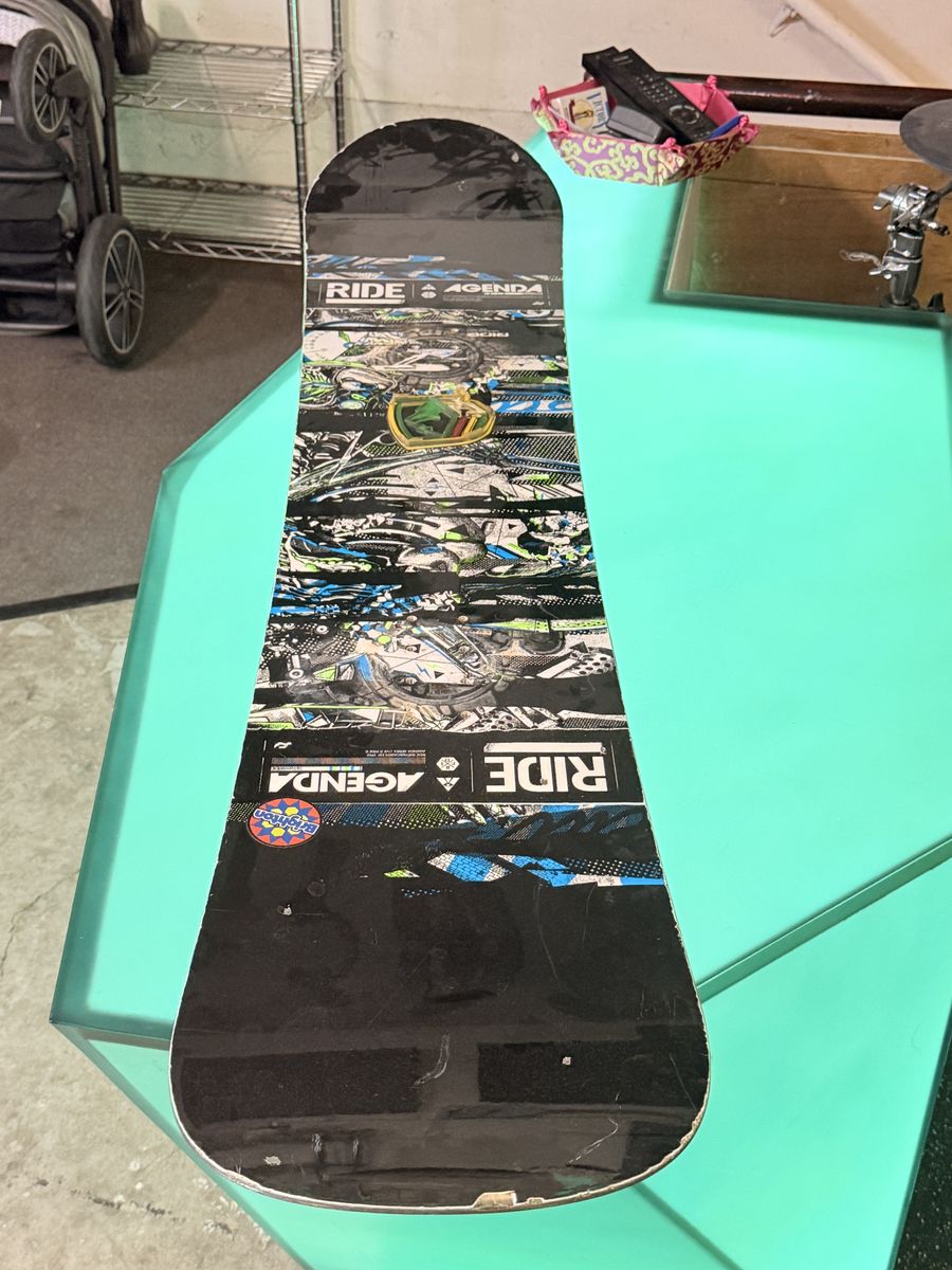 Ride Agenda Snowboard