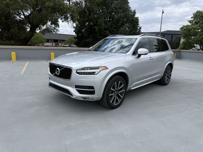 2017 Volvo XC90 T6 Momentum