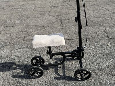 2 KneeRover Economy Knee Scooters