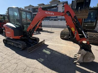Kubota KX30 For Rent. Enclosed Cab with Heat
