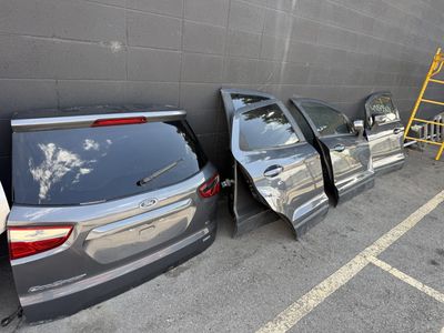 2020 Ford EcoSport 4 Doors & Tailgate – Complete Set – $1,500 OBO