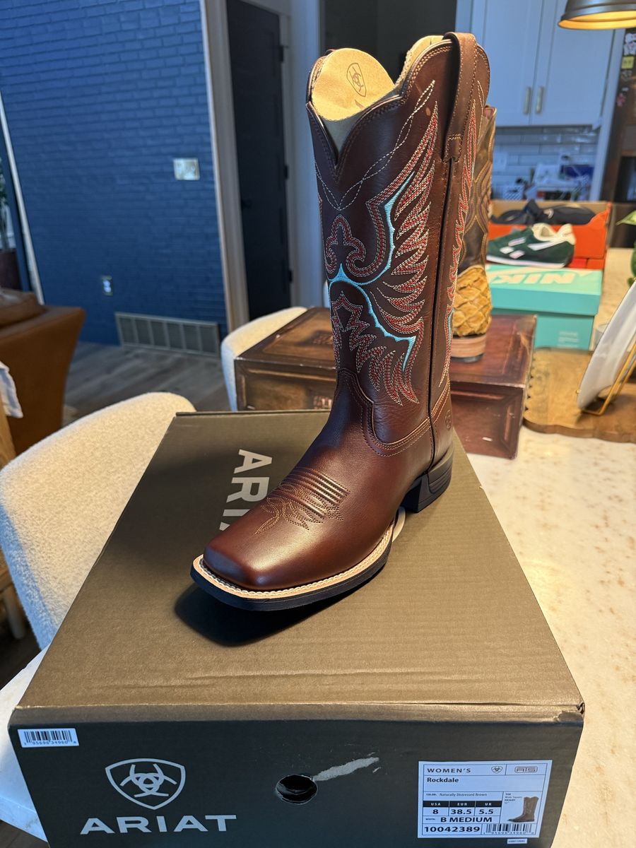 Ariat women’s boot
