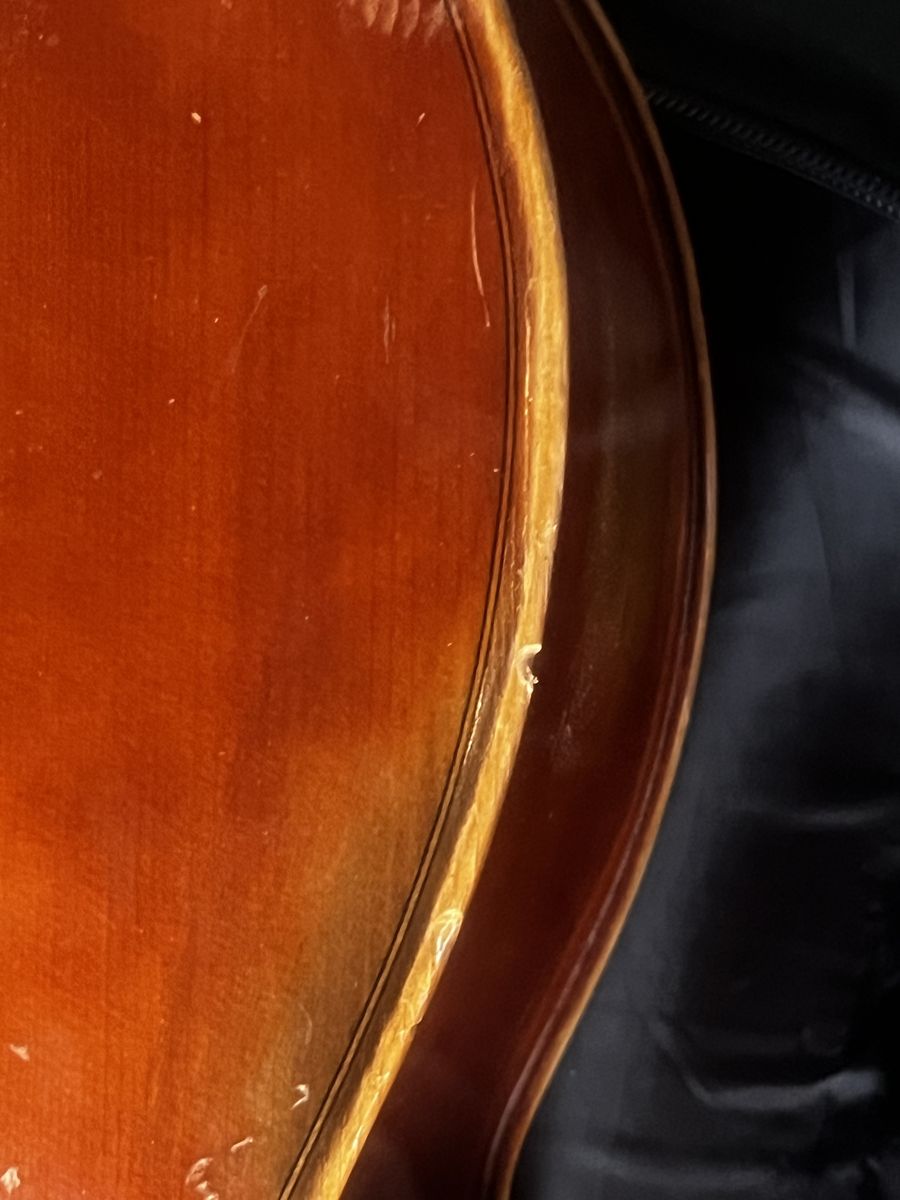 Main image 3