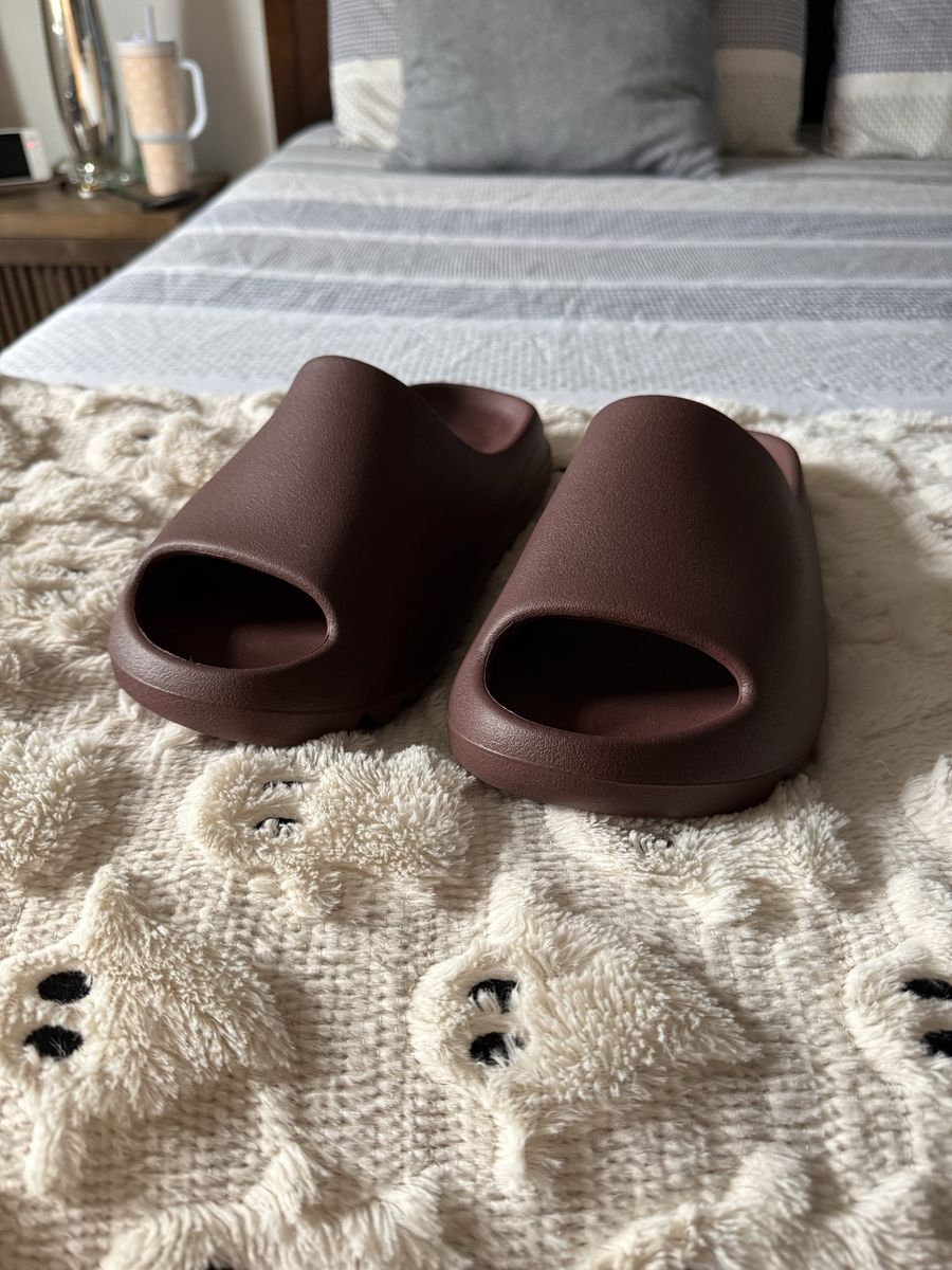 Yeezy YS-01 Slides
