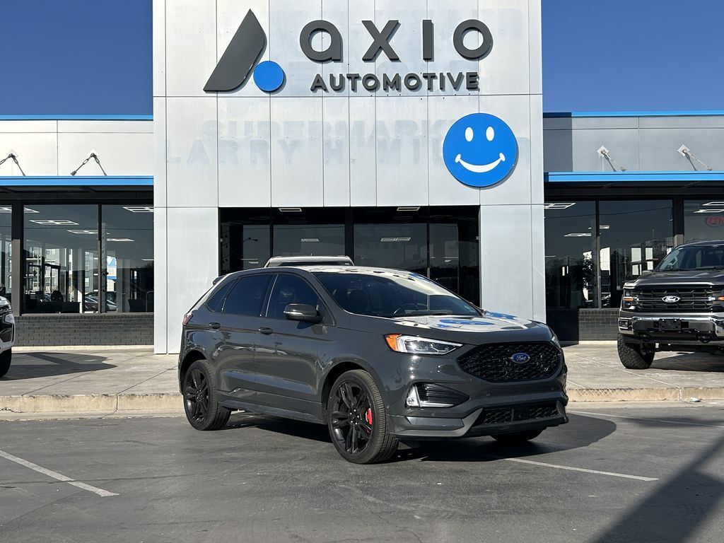 2021 Ford Edge ST