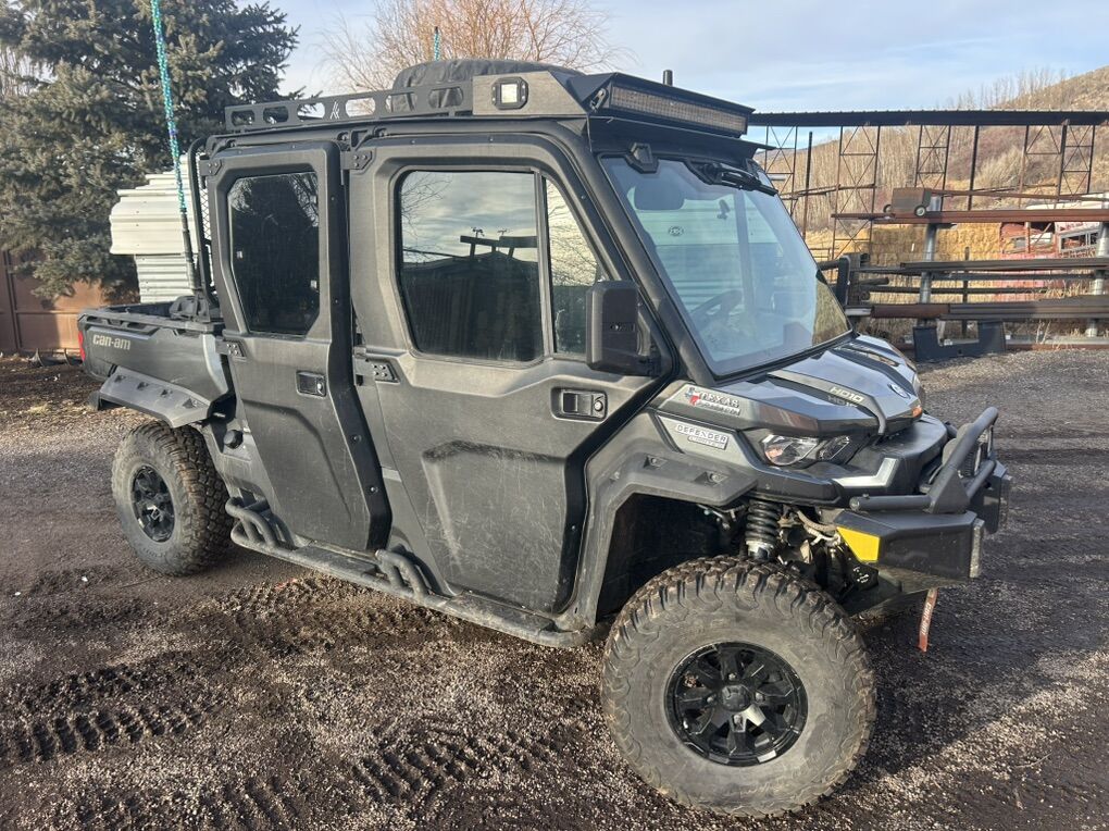 2022 Can Am Defender Limited Max