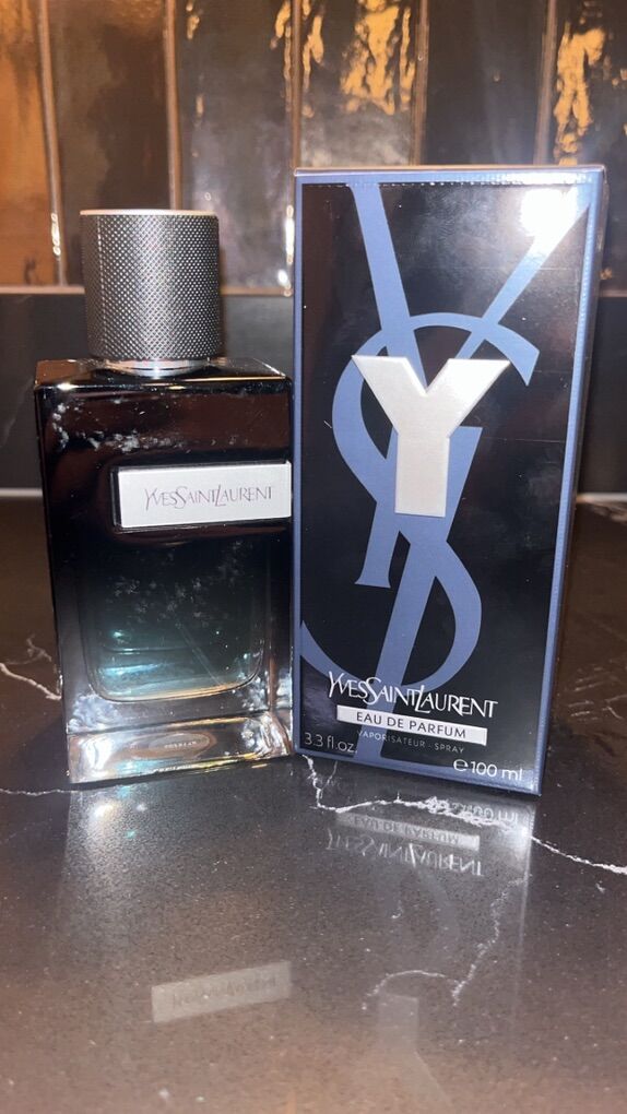 Yves Saint Laurent Y Eau De Parfum – 100mL / 3.3oz
