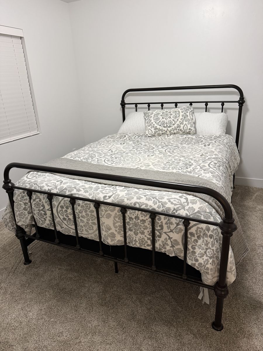 Queen Black Metal Bed Frame