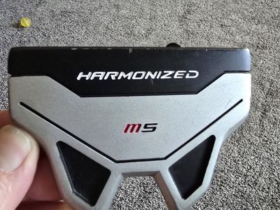 Wilson M5 Right Handed Golf Putter 34"