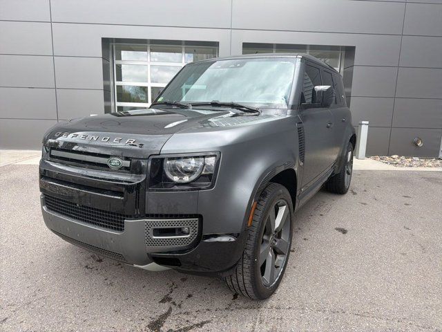 2024 Land Rover Defender 110 V8 P525 Carpathian Edition