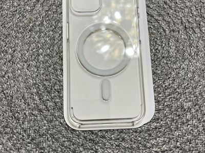 Genuine Apple iPhone 13 Clear MagSafe Case