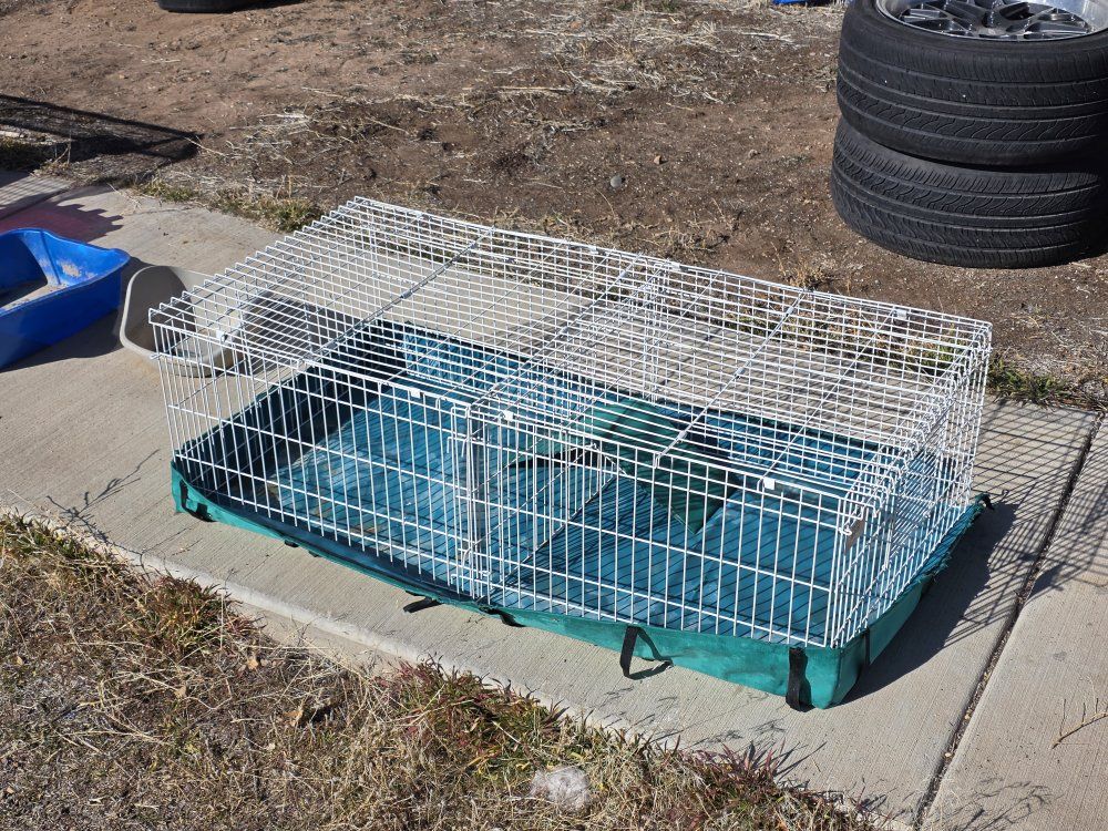 2x Bunny or Other Enclosures with supplies