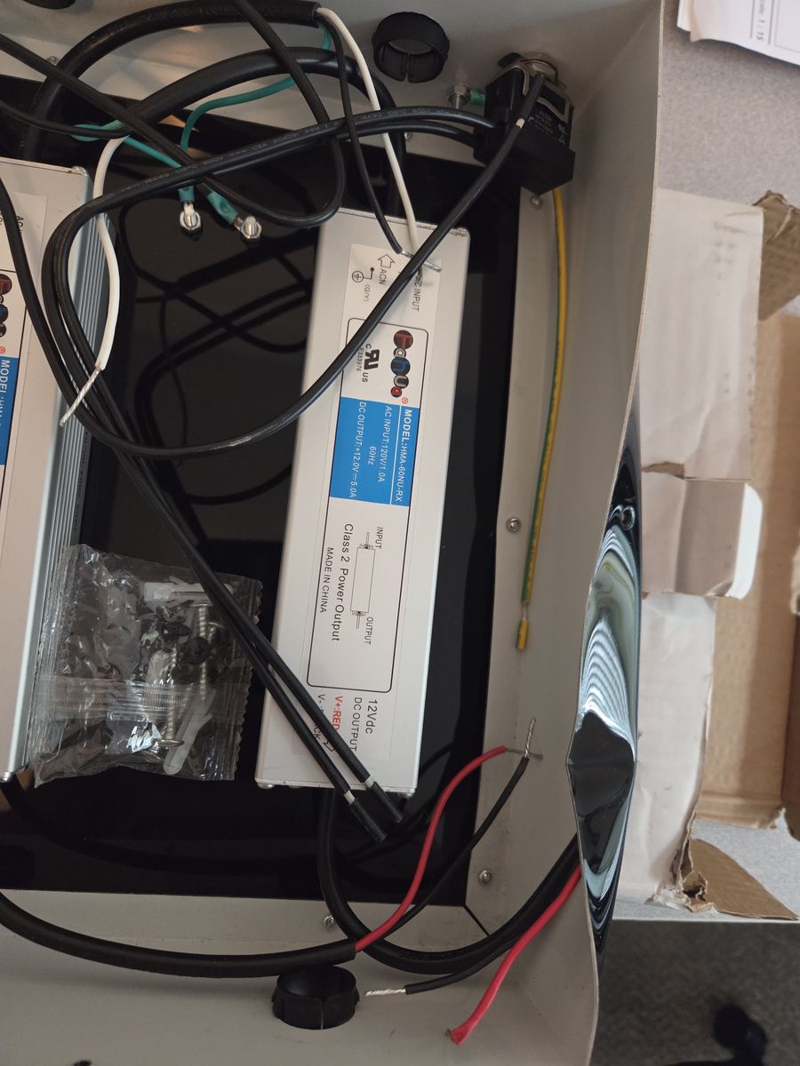 Main image 6