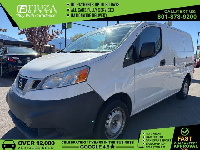 2016 Nissan NV SV