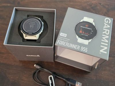 Garmin Forerunner 955 Solar Premium GPS Running & Triathlon Smartwatch - White Stone