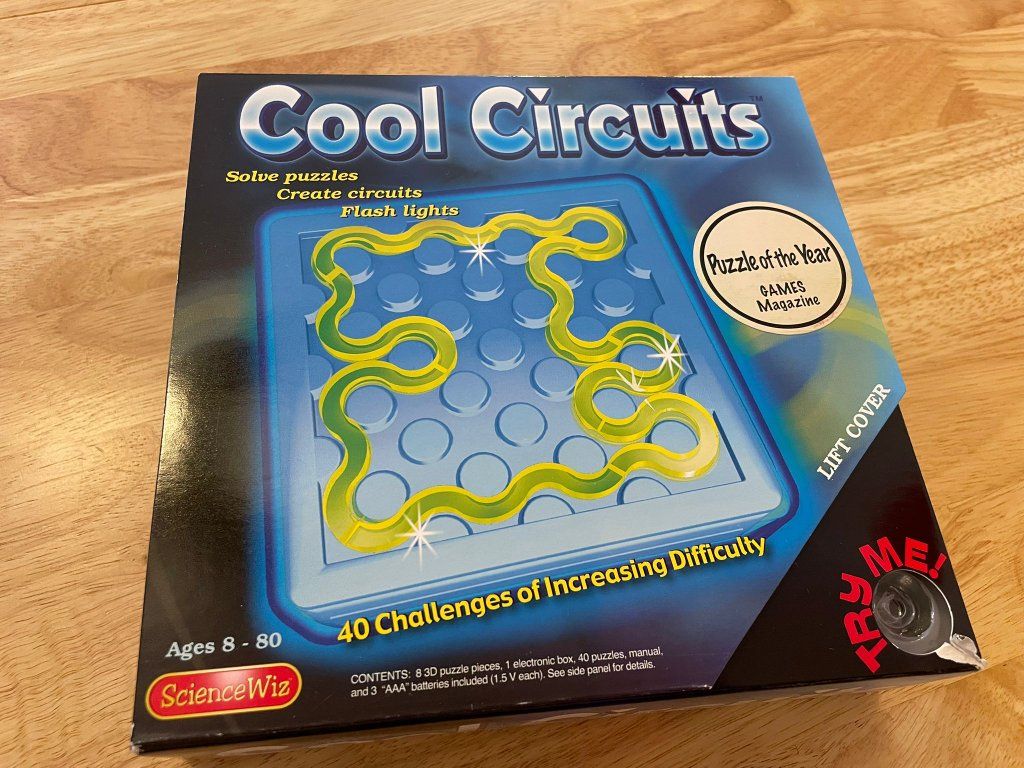 ScienceWiz Cool Circuits Light-Up Puzzle Game - 40 Challenges Logic Maze STEM Toy