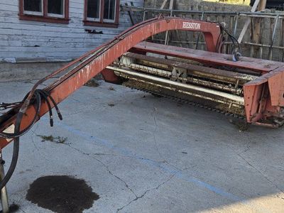 Hesston Hydro Swing 1010 Hay Mower Conditioner - Used Farm Equipment