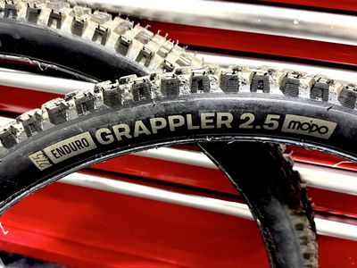 E13 Grappler tubeless tires 27.5 x 2.5 New