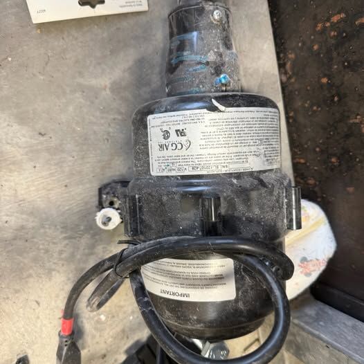 CG Air Jetted Tub Blower