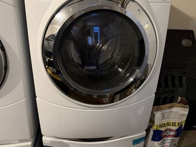Whirlpool Duet Steam Front Load Electric Washer - White, Energy Star