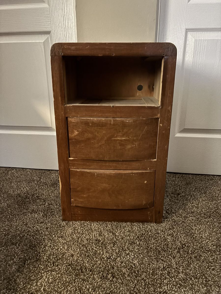 Art Deco Waterfall Style Stand