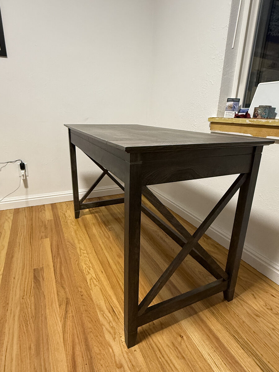 Desk/Table