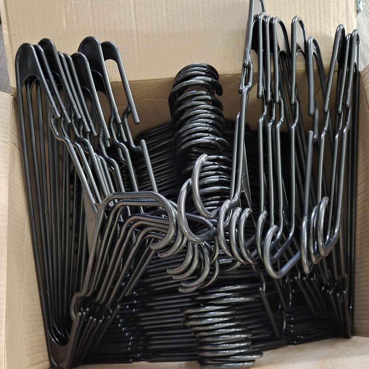 70pc hangers all for $6