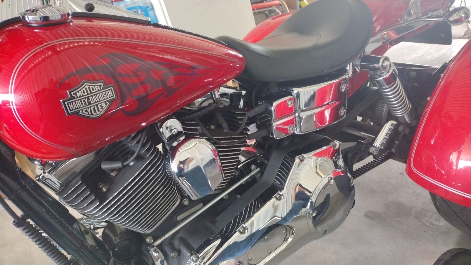 2004 Dyna Wide Glide HD TRIKE