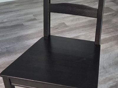Used Black Wood Dining Chair - Classic Slat Back Design