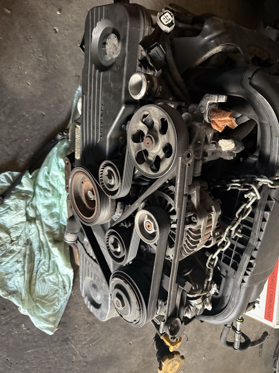 Used Subaru Engine Assembly Complete with Accessories