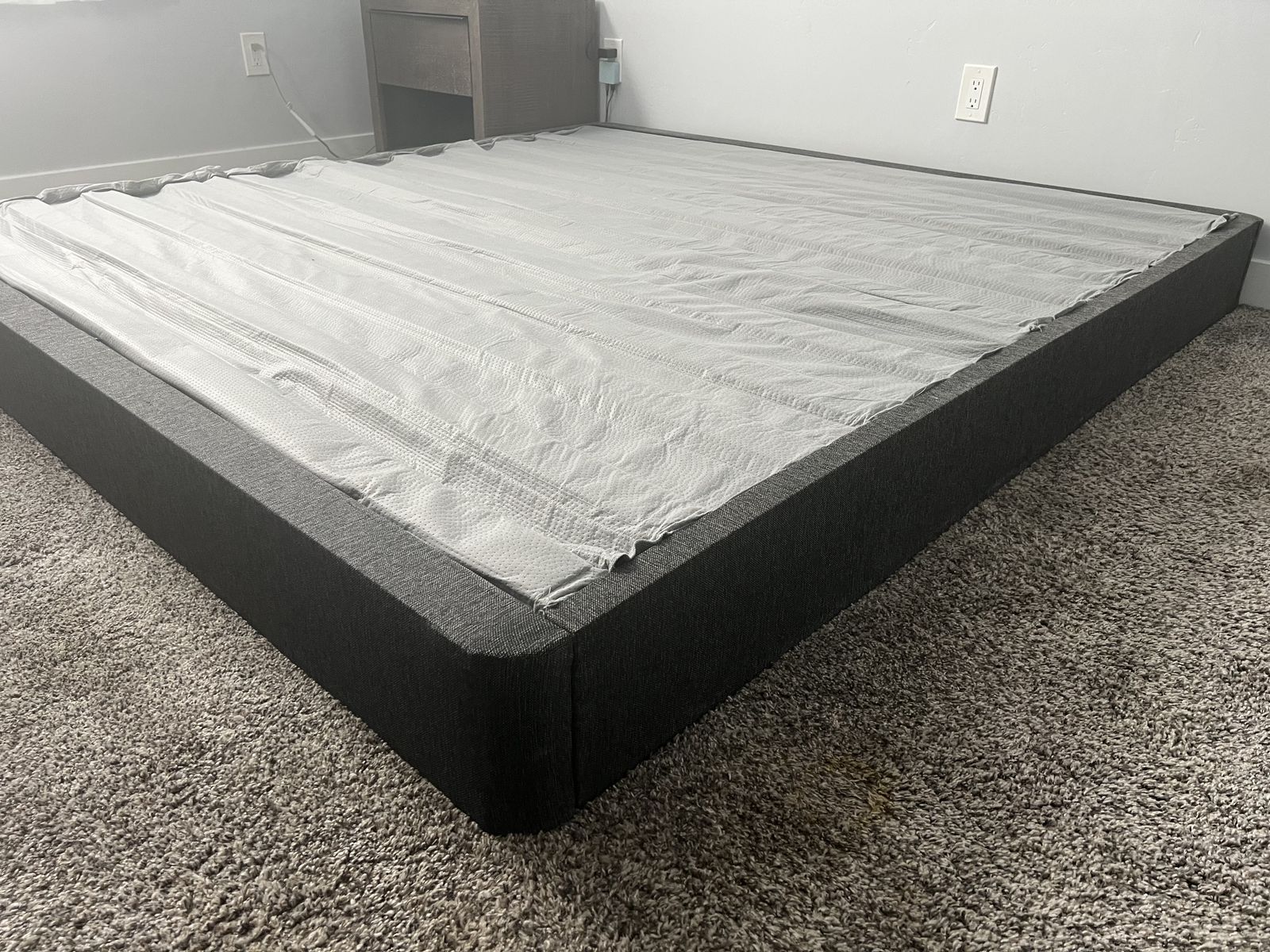 Casper Foundation King Bed Frame $250