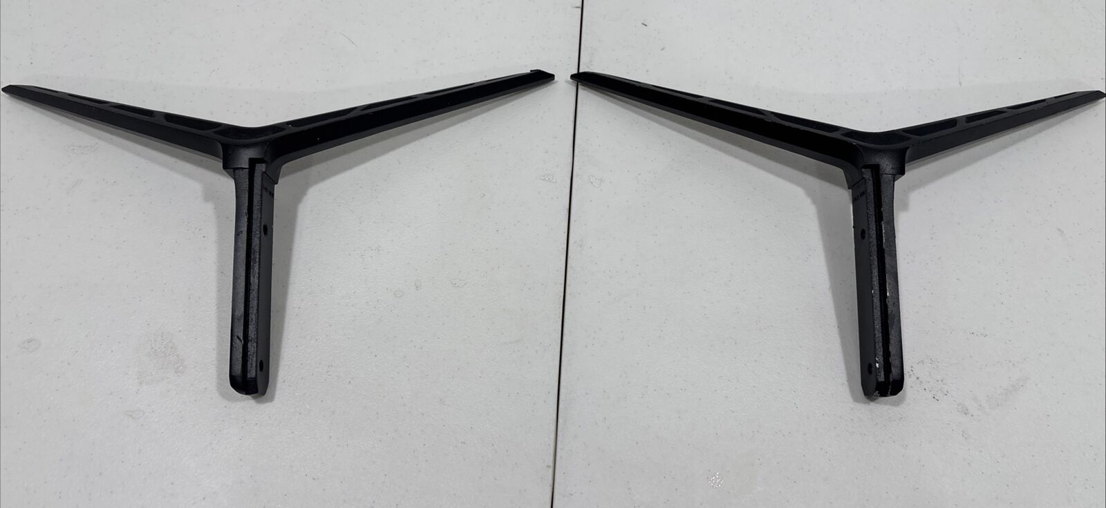TV Stand Legs Rear Right Left Black Pair of 2 Mounts Stands New